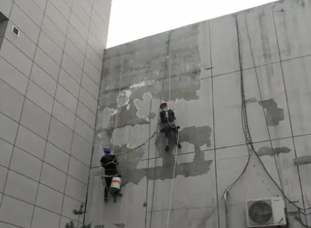 大同楼顶漏水维修公司分享下大同外墙防水的注意事项